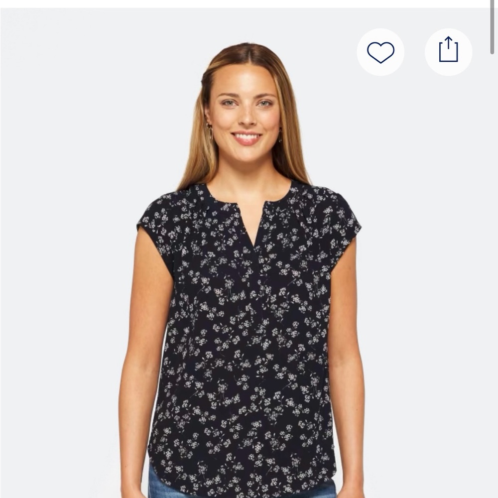 41 Hawthorn morey split neck  Floral Blouse stitchfix